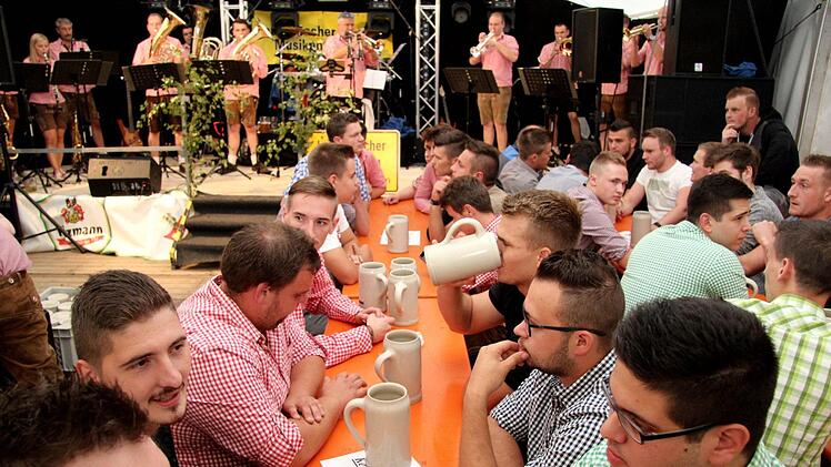 Impressionen von der Großenseebacher Kirchweih  Foto: Richard Sänger