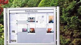 Der neue Schaukasten am Hauptfriedhof  Foto: David Schmitt