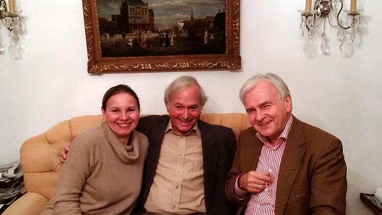 Ein Trio mit viel Liebe für Peter Conrad Schreiber: Zofia Drahn und die beiden Ur-Ur-Enkel des fränkischen Malers, Harald Braun und Dr. Wolfgang Vorwerk.  Foto: Drahn