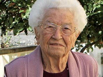 Die Jubilarin Martha Firmbach in Limbach  Foto: Günther Geiling