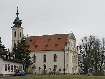 Nach einigen Verzögerungen wird nun im Frühling die Sanierung der Wallfahrtskirche "Maria Limbach" beginnen. Die örtliche Kirchenstiftung und vor allem die Diözese Würzburg investieren über eine Million Euro und die Stadt Eltmann ist ebenfalls mit einem sechsstelligen Betrag dabei.  Fotos Sabine Weinbeer