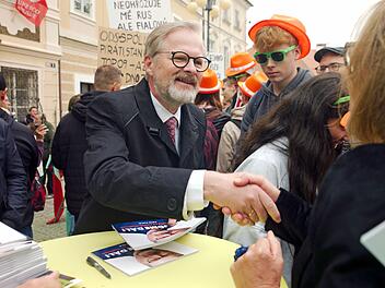 Petr Fiala im Wahlkampf