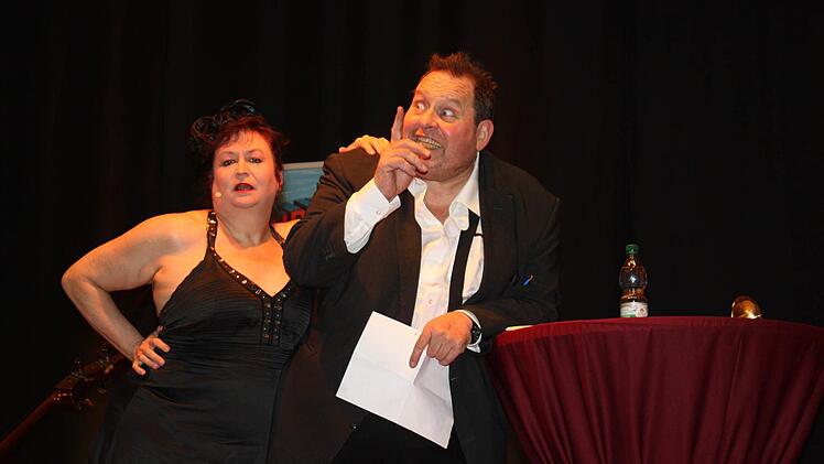 Lizzy Aumeier und Ottfried Fischer in Uehlfeld. Foto: Sonja Werner