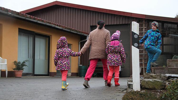 Egal ob die Integration der Flüchtlinge, der Kapellenbau in Oberwildflecken, die Eröffnung von Haus Waldenfels oder das zähe Ringen um die Sinntalbahn, im Jahr 2016 warten viele Aufgaben. Foto: Ulrike Müller