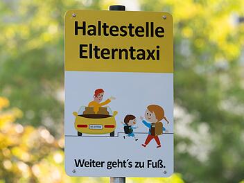 Jedes vierte Kind wird häufig gefahren: Warum Eltern trotz sicherem Schulweg Taxi spielen