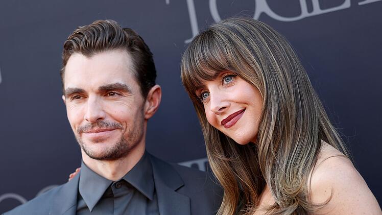 "Der gegenseitige Respekt macht vieles einfacher" sagen Dave Franco und Alison Brie über ihre Beziehung - vor und abseits der Kamera.