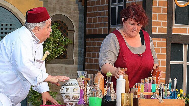 Szene aus "Der Medicus vom Orient" in Poppenlauer. Dieter Britz