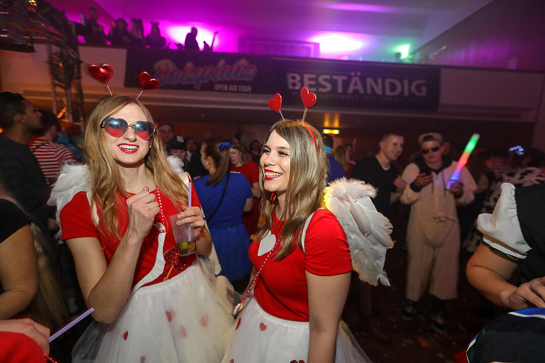 Beste Partystimmung in der Stadthalle