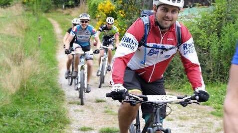 Steile Anstiege und rasante Abfahrten gab es beim Rad-Vierer in Kothen. Foto: Petra Heurich