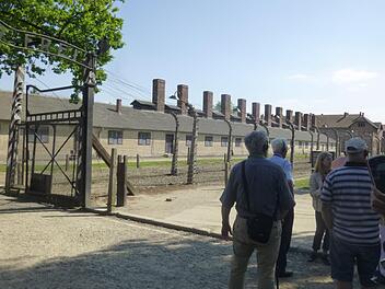 Bedrückend: die Anlage des Vernichtungslagers Auschwitz-Birkenau  Foto: Hans Franz