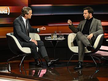 ZDF-Moderator Markus Lanz und Gr&uuml;nen-Co-Chef Felix Banaszak gerieten am Mittwoch aneinander, als es um die k&uuml;nftige Regierungsbildung und den richtigen Umgang mit der Linkspartei in Berlin ging.