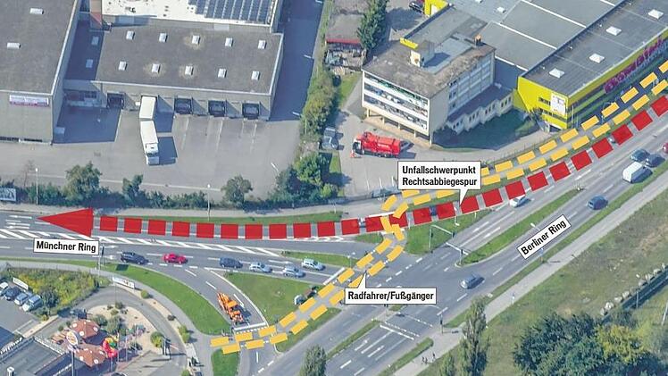 60 000 Fahrzeuge sind hier am Tag unterwegs: 2020 soll die Kreuzung Berliner Ring/Münchner Ring ausgebaut werden. Foto: Ronald Rinklef/Grafik: Micho Haller