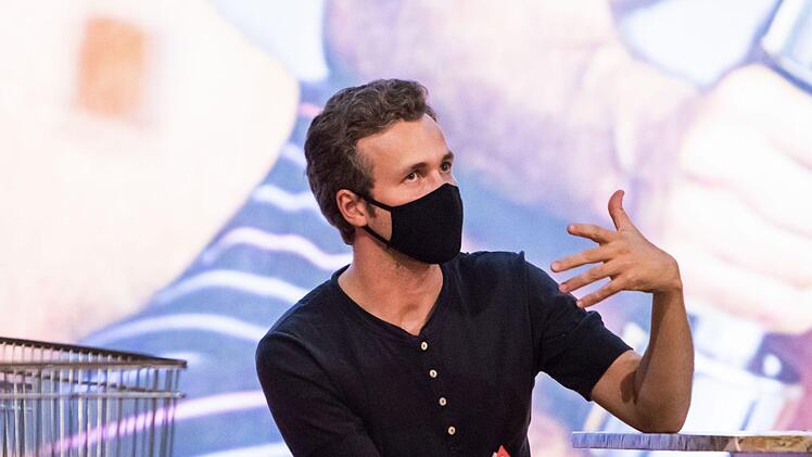 Probenszene zu "Bezahlt wird nicht" von Dario Fo am Landestheater CoburgFoto: Jochen Berger