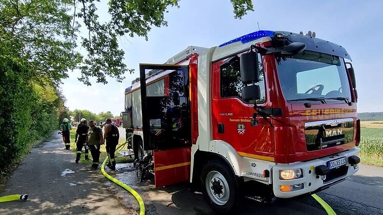 Landkreis Coburg: Rund 200 Einsatzkräfte verhindern Katastrophe - "Größter Flächenbrand seit langem"