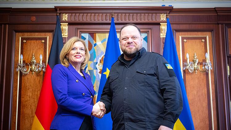 Bundestagstagspr&auml;sidentin Kl&ouml;ckner in der Ukraine