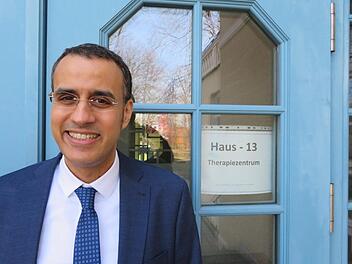Seit 1. August 2018 ist Nedal Al-Khatib der Chefarzt der Klinik für Psychiatrie, Psychotherapie und Psychosomatik im Bezirksklinikum Obermain in Kutzenberg. Foto: Monika Schütz