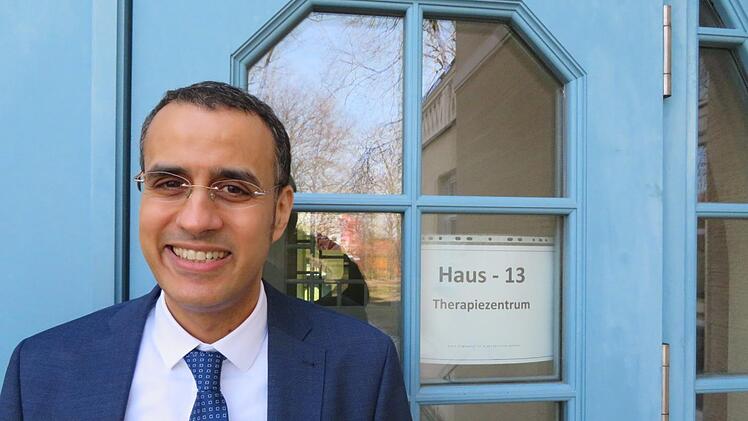 Seit 1. August 2018 ist Nedal Al-Khatib der Chefarzt der Klinik für Psychiatrie, Psychotherapie und Psychosomatik im Bezirksklinikum Obermain in Kutzenberg. Foto: Monika Schütz