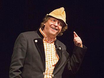 "Aufgemerkt!", hieß es bei Erwin Pelzig. Foto: kag