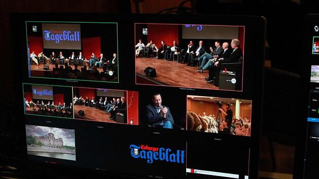 Eine lebendige Diskussion erlebten die Besucher beim Regionentalk am Donnerstag im Kongresshaus. Der  Abend war zugleich live im Internet zu erleben. Jochen Berger