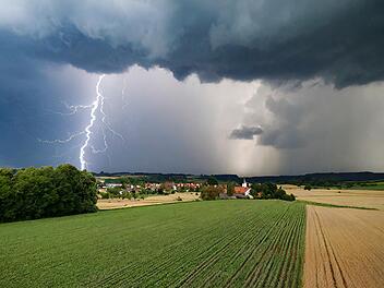 Ein Gewitter in Franken, Unwetter, Blitz, Warnung