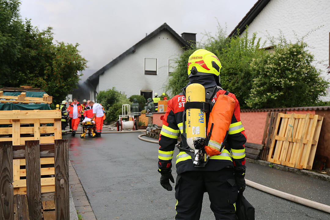 Kreis Hof: 44-Jährige bei Wohnhausbrand verletzt