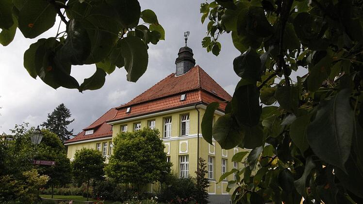 Für die  Nutzung des Rathauses muss die Verwaltungsgemeinschaft Ebermannstadt Miete bezahlen.  Josef Hofbauer