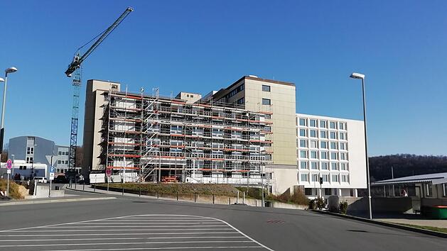 Im Klinikum Kulmbach gibt es mittlerweile eine Isolierstation f&uuml;r Verdachtsf&auml;lle. Foto: Katrin Geyer