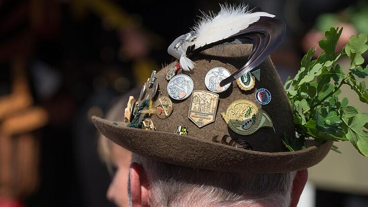 Eines der ältesten deutschen Handwerks- und Schützenfeste findet jährlich im oberfränkischen Hof statt: der Schlappentag. Foto: Nicolas Armer/dpa