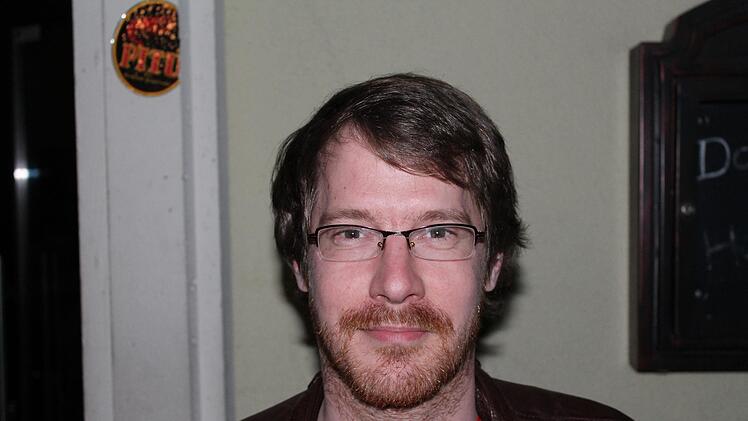 Nils Funk: "Ich selbst fühle mich nicht beobachtet. Das ist doch das Gleiche wie an Bahnhöfen oder Flughäfen, da wird man auch ständig gefilmt. Ich denke schon, dass die Kameras für Abschreckung sorgen können." Foto: Christian Dreßel