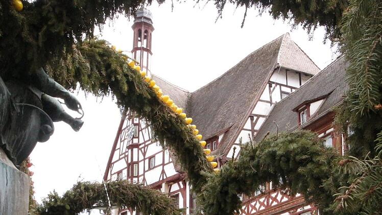 Neue Perspektiven für die Rathaussanierung eröffnete der Stadtrat am Montag. Foto: Josef Hofbauer