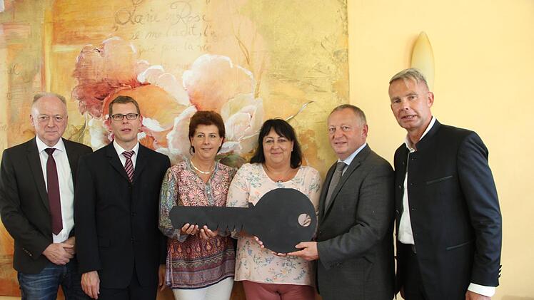 Einweihung des Erweiterungsbaus für Betreutes Wohnen in St. Michael.Heike Beudert