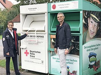 Beate Ulonska vom Roten Kreuz und Michael Thiem von den Laufer-Mühlen-Betrieben arbeiten Seite an Seite, um Beschäftigungsmöglichkeiten für Menschen in schwieriger Lage zu schaffen.  Foto: Laufer Mühle