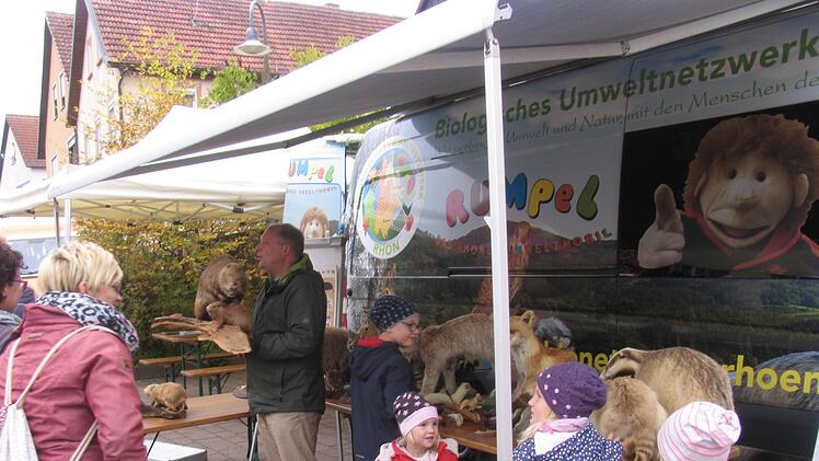 Der Stand vom Bionetzwerk Rhön zeigte präparierte Tiere. Foto: Hilmar Ruppert