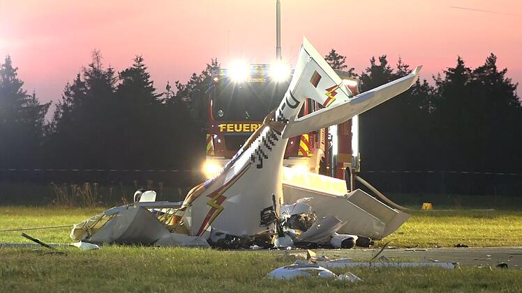 Am Flugplatz Kulmbach stürzte am Donnerstagabend (22.04.2021) ein Kleinflugzeug ab. Nun konnte die Ursache für den Absturz herausgefunden werden.