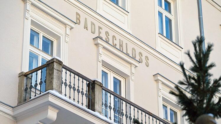 In Hotels wie dem Badeschloss von Bad Gastein urlaubten Prominente wie Kaiser Wilhelm I. und Kaiserin Sisi von &Ouml;sterreich.