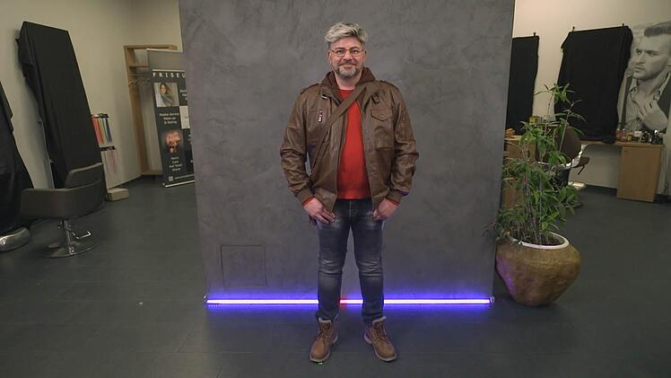 Für den Einblick in seine Firma wird aus Alexander Tauer der angebliche Mitarbeiter Tim.