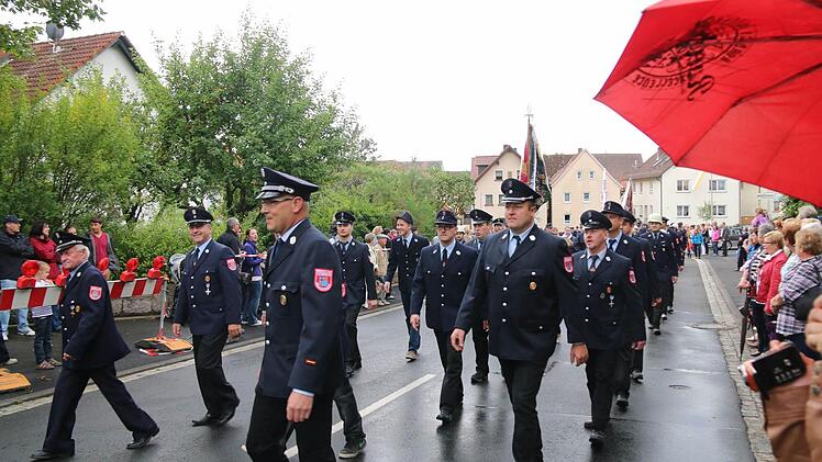 Wehr aus Völkersleier.