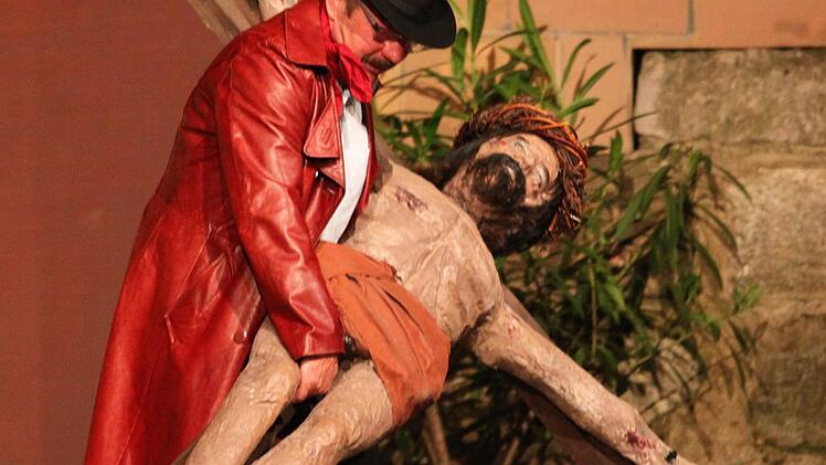 Szene aus Don Camillo und seine Herde. Foto: Jürgen Gärtner