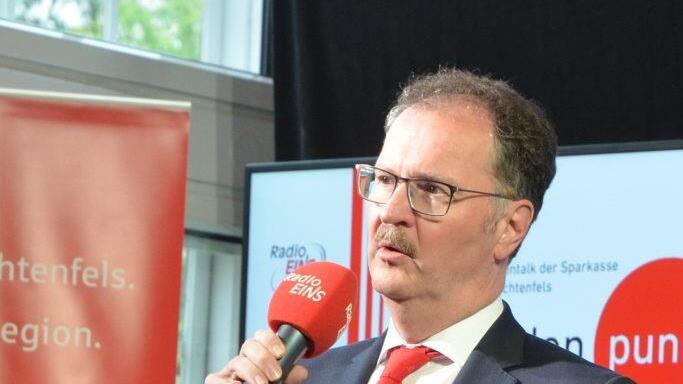 Sparkassen-Vorstand Martin Faber begrüßte die GästeRainer Lutz