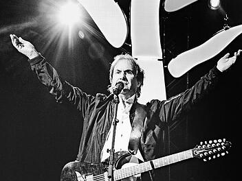 Chris de Burgh wird im kommenden Jahr gleich zweimal auf der Luisenburg auftreten. Foto: privat