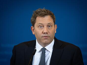 Pressekonferenz zu den Ergebnissen der Steuersch&auml;tzung