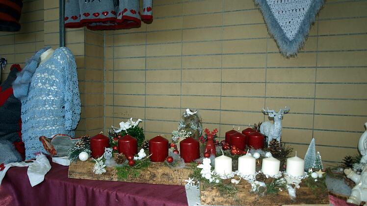 Weihnachten kommt bestimmt -Adventsgestecke von Linde KolbSusanne Deuerling