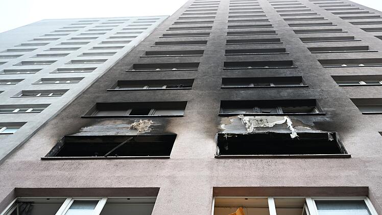 Nach Hochhausbrand in Berlin