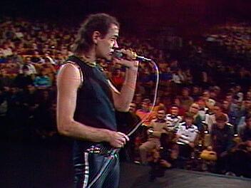 Udo Lindenberg trat am 25. Oktober 1983 im Palast der Republik im Rahmen des FDJ-Konzerts "Rock f&uuml;r den Frieden" mit seinem Panikorchester auf - ein Vorbote der deutschen Einheit.