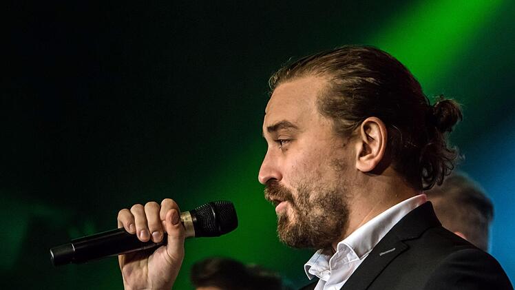"Best of" lautete das Motto beim Gastspiel der Show "The 12 Tenors" im sehr gut besuchten Coburger Kongresshaus.Foto: Jochen Berger