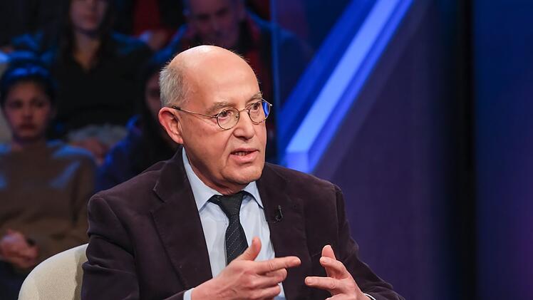 Gregor Gysi erkl&auml;rte, dass die schwarz-rote Koalition durch die Wahlergebnisse verunsichert sei.