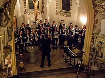 Reichlich Beifall gab es für das Konzert des Jugendchors Vocalholics in der Kirche St. Johannis in Rödental.Foto: Jochen Berger