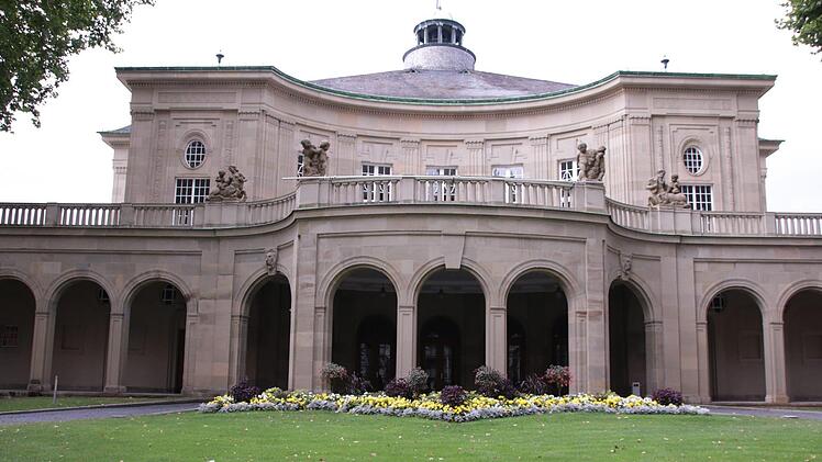 Der Regentenbau ist das historische Wahrzeichen der Stadt Bad Kissingen.