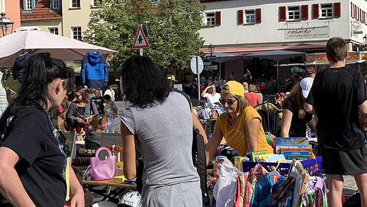 Flohmarkt-Impressionen