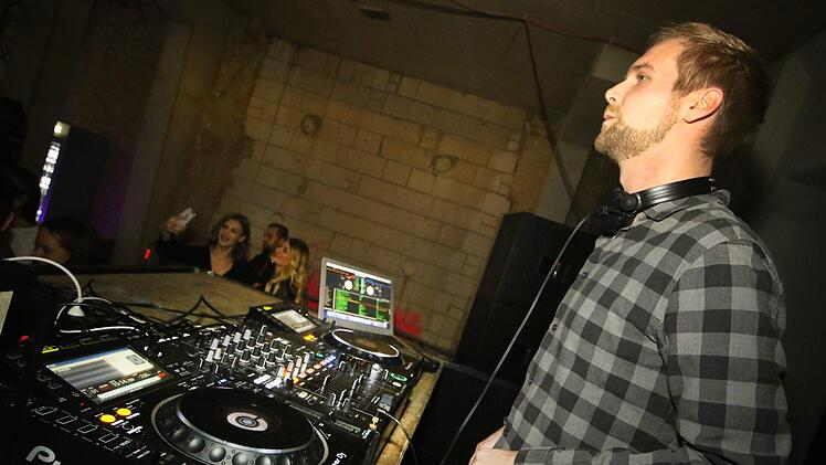 Impressionen von einer Mega-PartyFoto: Monika Limmer